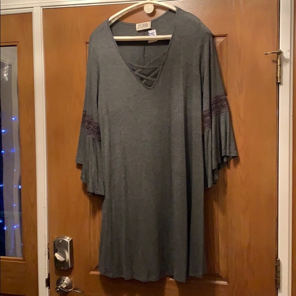 Gray Dress - Picture 2 of 6